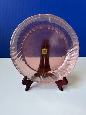 Set of 4 Arcoroc Plates 7 3/4” France Rosaline Pink Swirl Depression Glass NOS